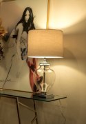 Elegancka lampa stołowa 40x40x7 cm nowoczesny design