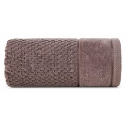 Mięsisty ręcznik FRIDA 30x50 j.brązowy Miękki, jednolity kolorystycznie ręcznik bawełniany o dużej gramaturze