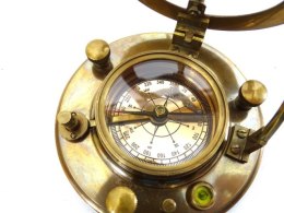 Kompas z zegarem słonecznym SUN-0009B w pudełku drewnianym