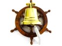Dzwon w drewnianym kole sterowym N-0696